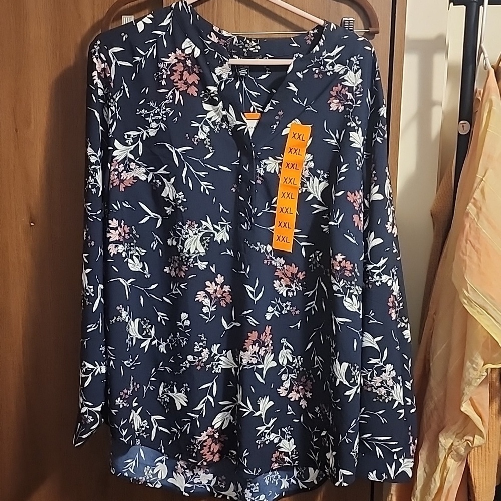Hilary Radley Womans Blue Long Sleeve Blouse NWT XXL